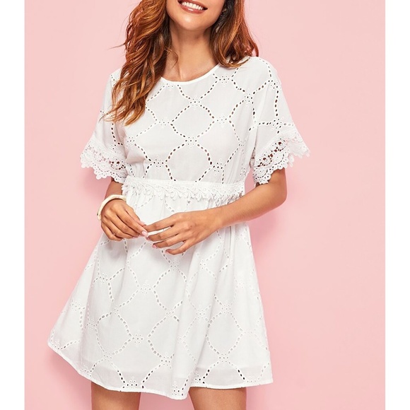 White Short Sleeve Guipure Lace Cut Out Dress - Picture 3 of 6